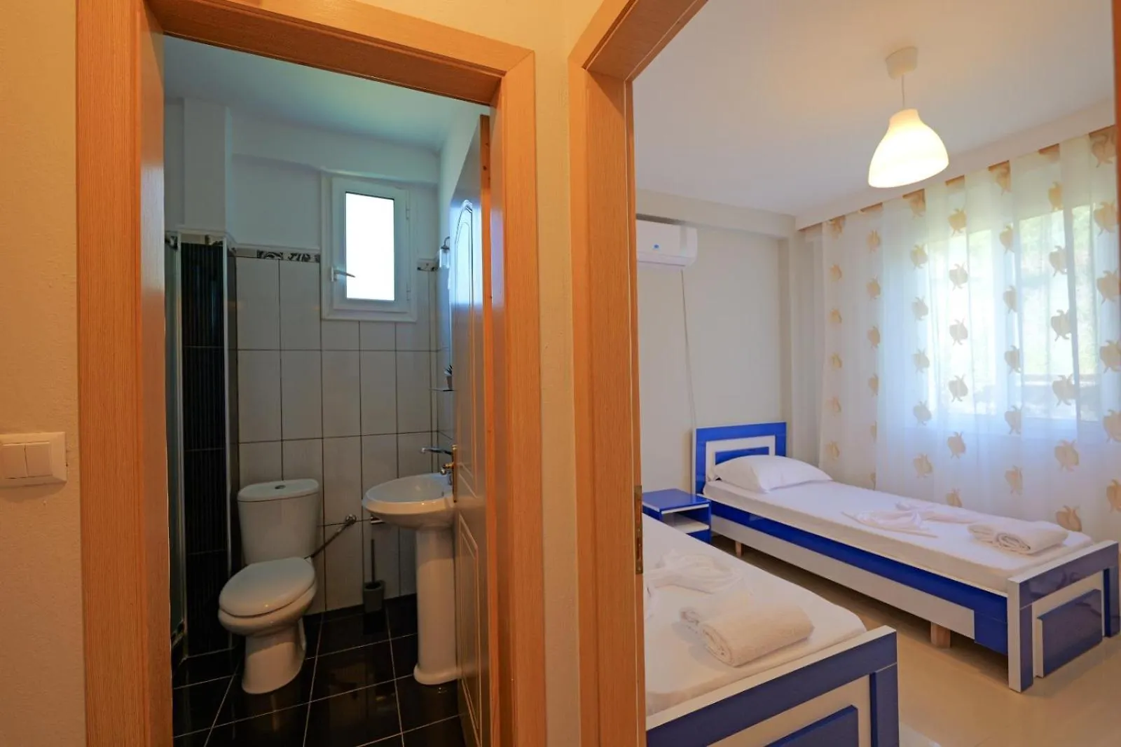 Llamani Apartments Himare Albania