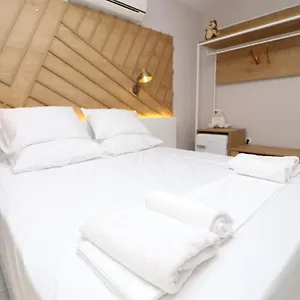 Bed and breakfast Hercules, Himarë
