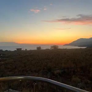 Hotel Noah's, Himarë