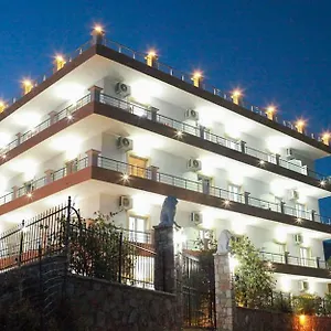 Mihalis Apartment